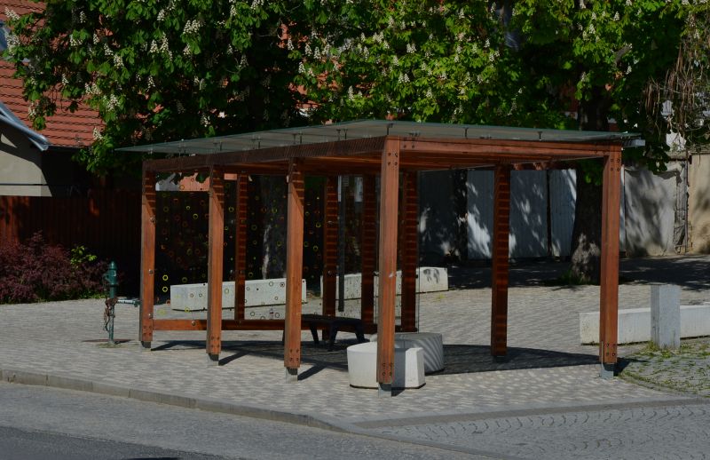 How Commercial Pergolas Enhance Outdoor Business Spaces